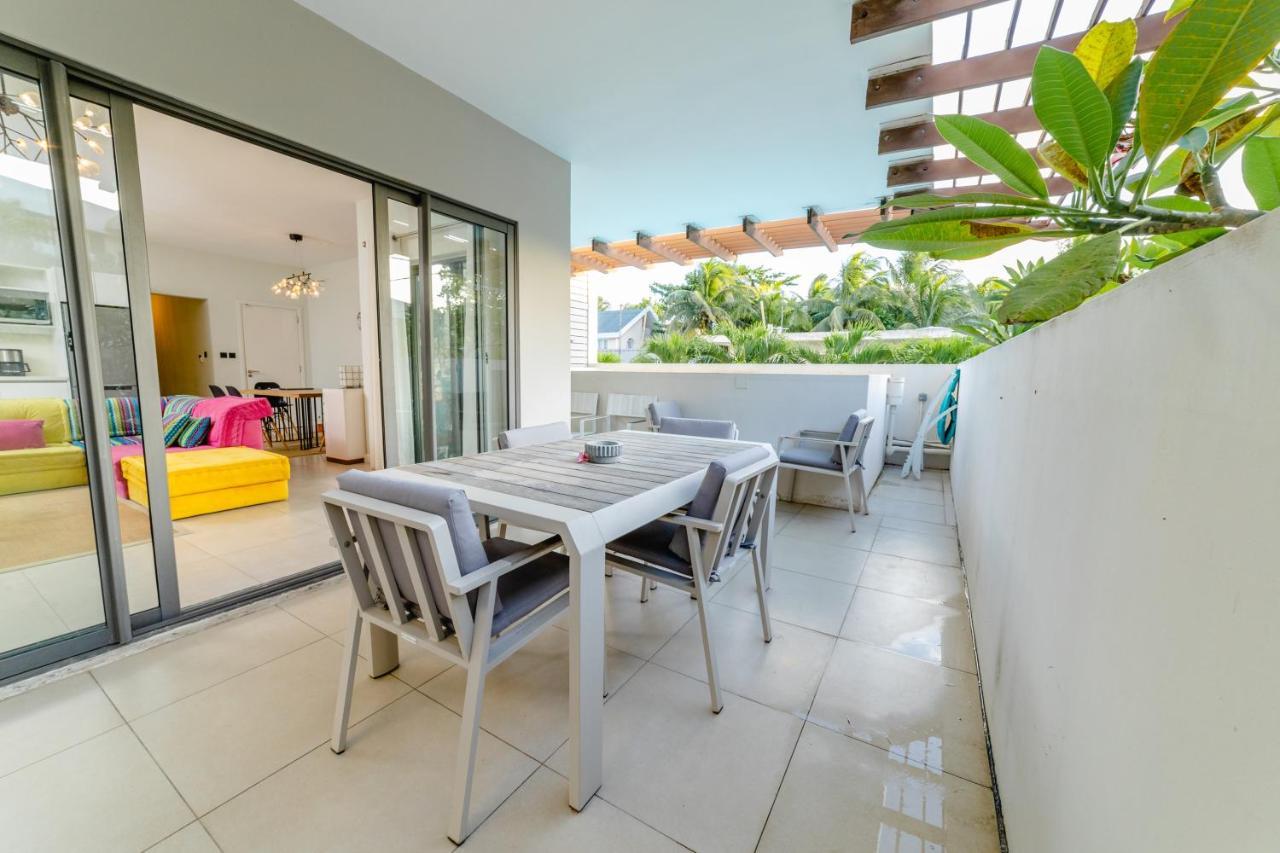 Beachcove Apt No 1 Pereybere Beach Bagian luar foto