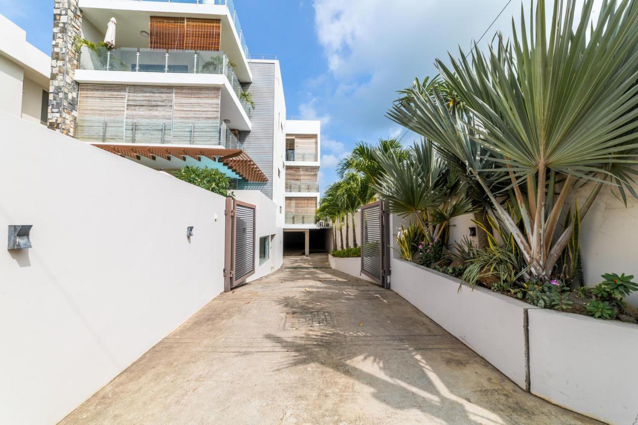 Beachcove Apt No 1 Pereybere Beach Bagian luar foto